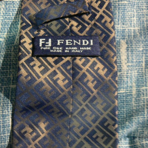 NECK TIE BY FENDY,PURE SILK HAND MADE ITALY - Picture 2 of 2